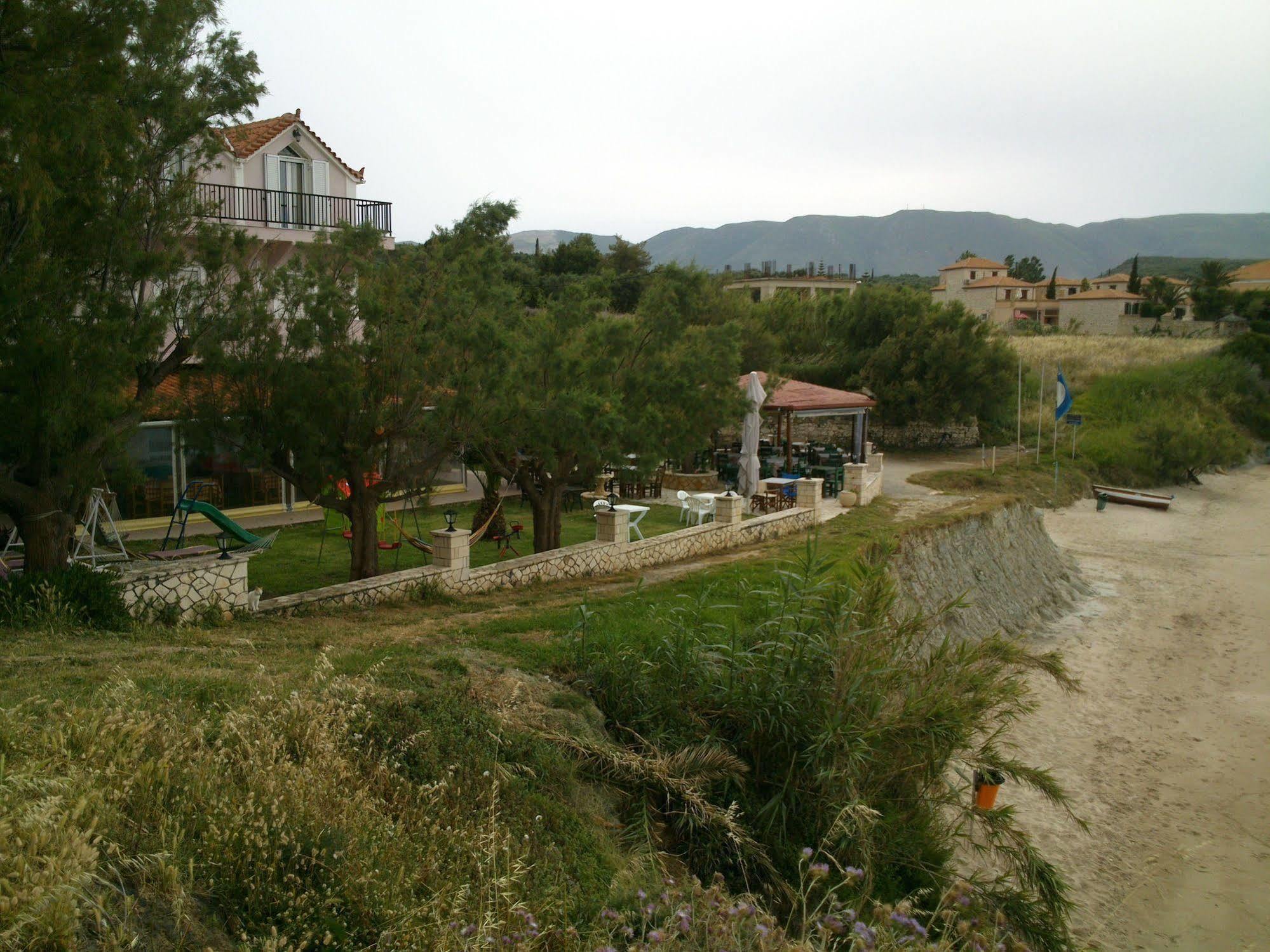 Kavos Psarou Studios & Apartments 외부 사진